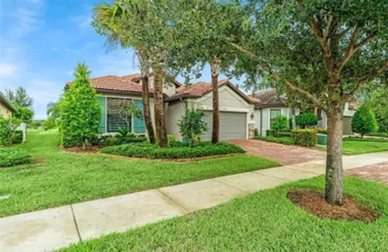 5215 TURTLE CREEK CIR, VERO BEACH, FL, 3..., Vero Beach, FL 32967