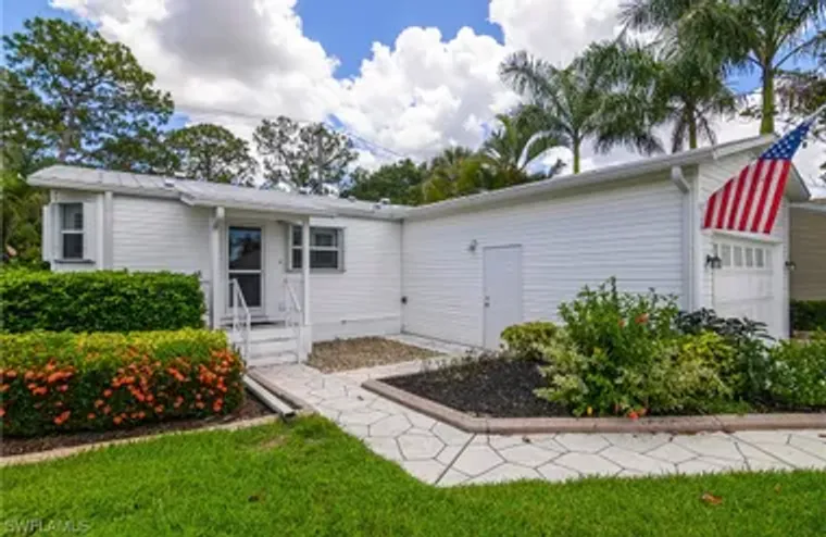 26228 BONITA FAIRWAYS CIR, BONITA SPRING..., Bonita Springs, FL 34135