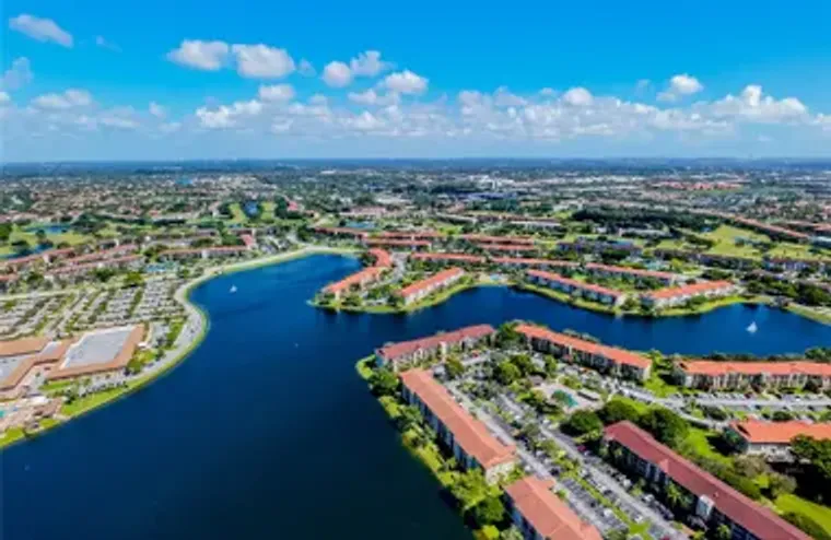 13100 SW 11TH CT 107C, PEMBROKE PINES, F..., Pembroke Pines, FL 33027