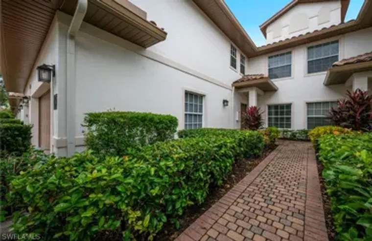 8161 SARATOGA DR 1401, NAPLES, FL, 34113, Naples, FL 34113