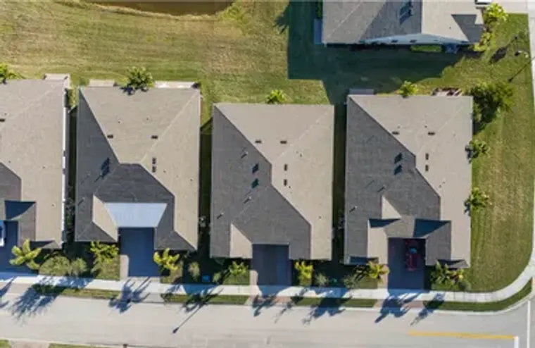 6187 RED MAPLE MNR, VERO BEACH, FL, 3296..., Vero Beach, FL 32966