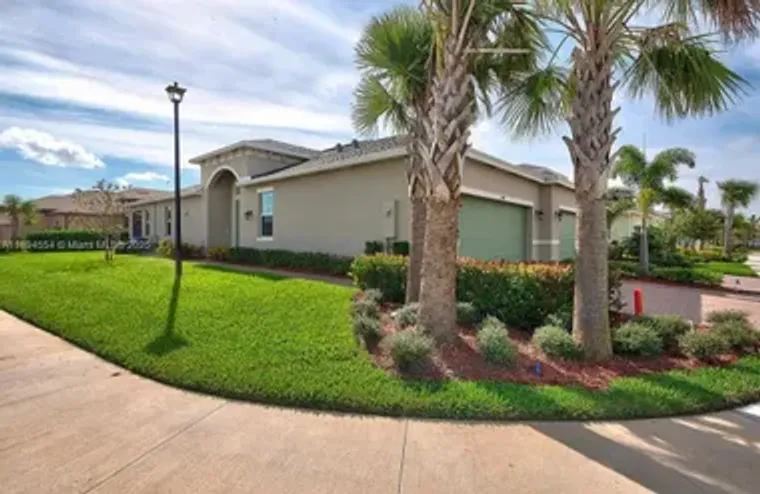 11484 SW LAKE PARK DR, PORT ST LUCIE, FL..., Port St Lucie, FL 34987