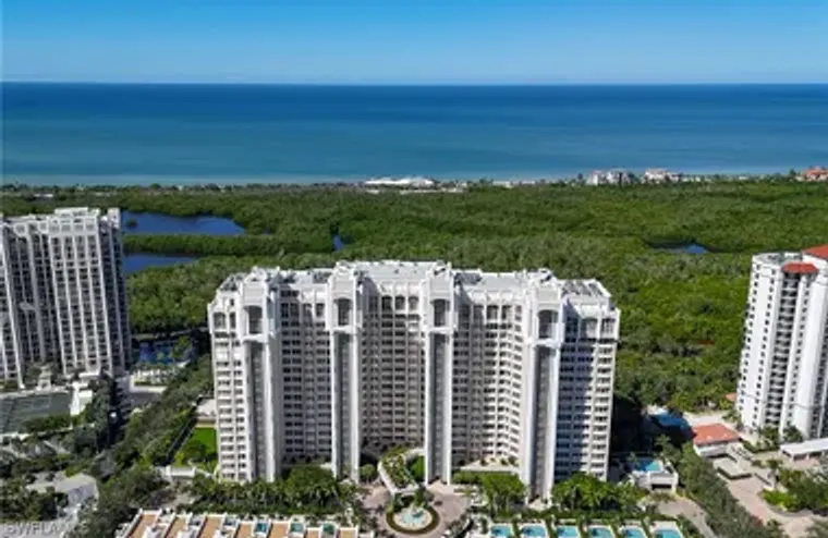 7117 PELICAN BAY BLVD 402, NAPLES, FL, 3..., Naples, FL 34108