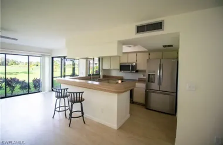 5585 TRAILWINDS DR 314, FORT MYERS, FL, ..., Fort Myers, FL 33907