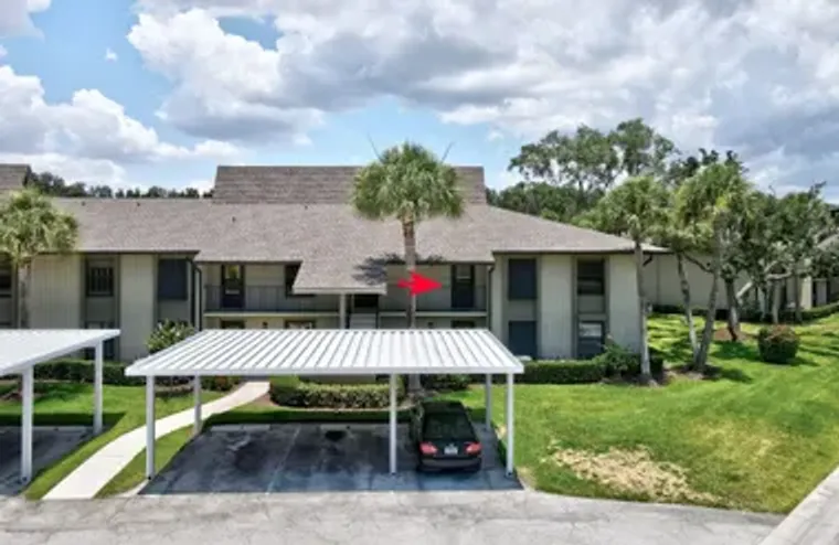 18 PLANTATION DR APT 206, VERO BEACH, FL..., Vero Beach, FL 32966