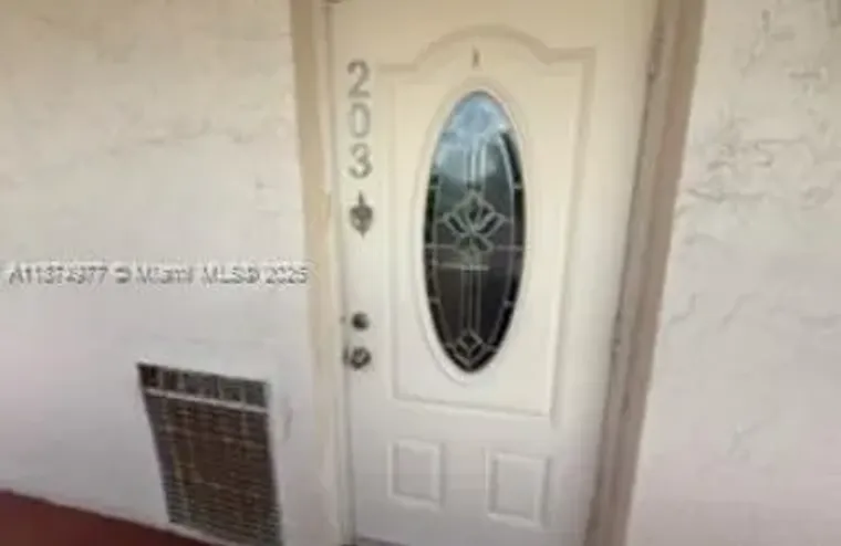 300 S HOLLYBROOK DR 203, PEMBROKE PINES,..., Pembroke Pines, FL 33025