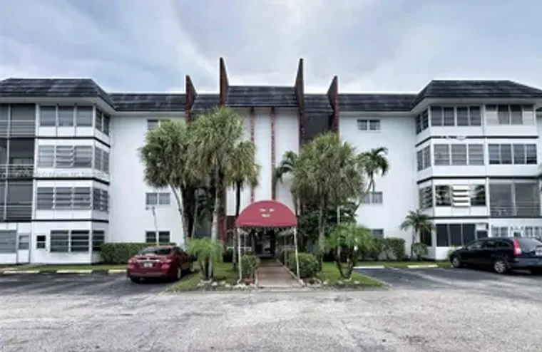 4740 NW 21ST ST 207, LAUDERHILL, FL, 333..., Lauderhill, FL 33313