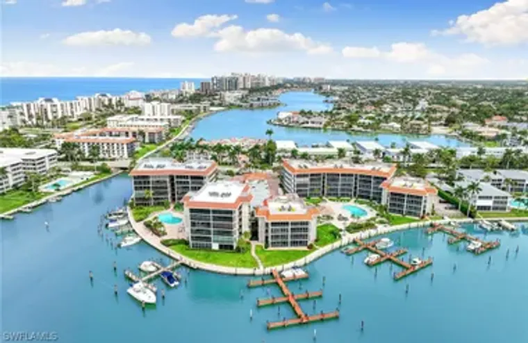 222 HARBOUR DR APT 116, NAPLES, FL, 3410..., Naples, FL 34103