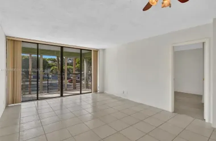 20500 W COUNTRY CLUB DR 203, AVENTURA, F..., Aventura, FL 33180