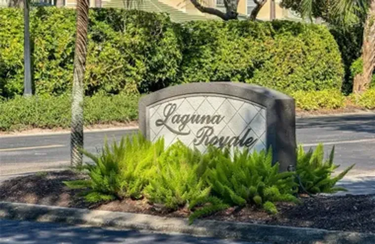 515 LAGUNA ROYALE BLVD 102, NAPLES, FL, ..., Naples, FL 34119