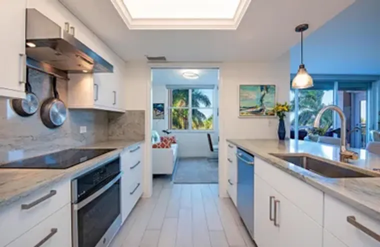 6585 NICHOLAS BLVD APT 303, NAPLES, FL, ..., Naples, FL 34108