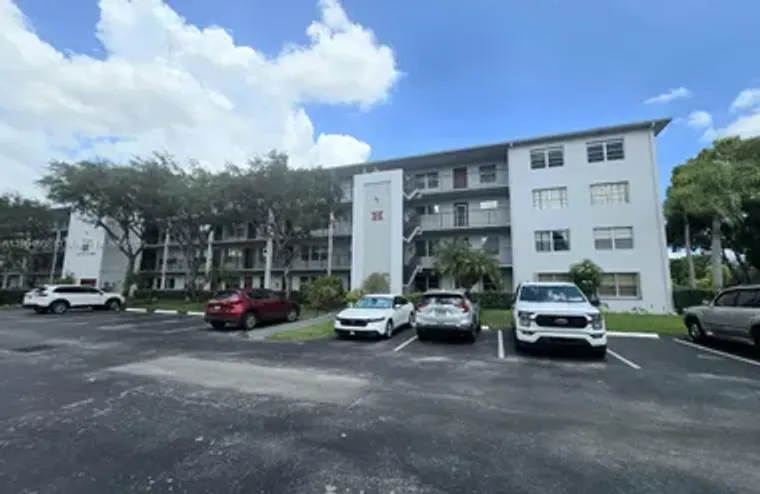 1401 SW 135TH TER H213, PEMBROKE PINES, ..., Pembroke Pines, FL 33027