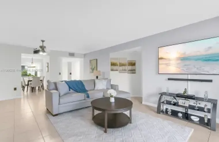 801 SW 138TH AVE APT 310E, PEMBROKE PINE..., Pembroke Pines, FL 33027