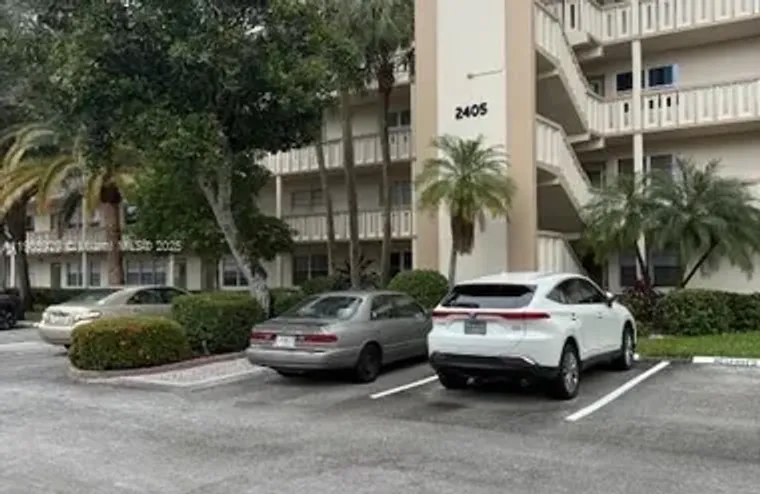 2405 ANTIGUA CIR E4, COCONUT CREEK, FL, ..., Coconut Creek, FL 33066