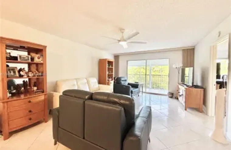 13105 SW 16TH CT 407L, PEMBROKE PINES, F..., Pembroke Pines, FL 33027