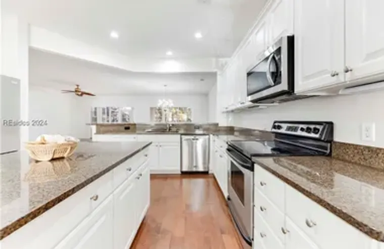 184 HAMPTON CIR, BLUFFTON, SC, 29909, Bluffton, SC 29909