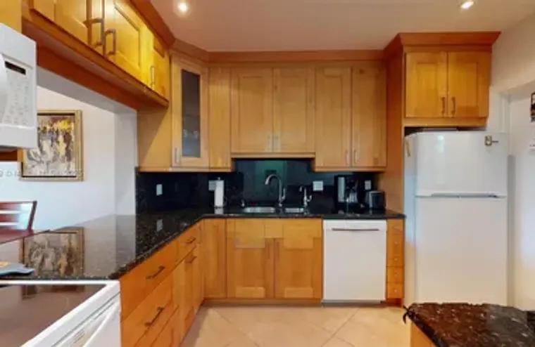 329 SE 3RD ST 402P, HALLANDALE BEACH, FL..., Hallandale Beach, FL 33009