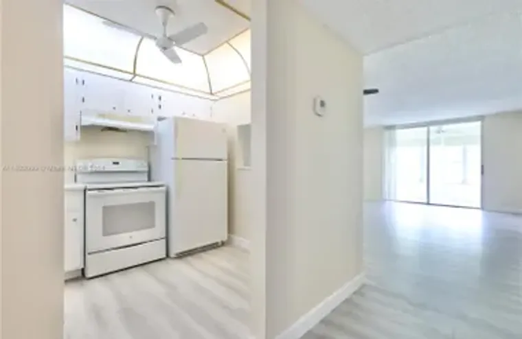 6870 ROYAL PALM BLVD APT 210M, MARGATE, ..., Margate, FL 33063