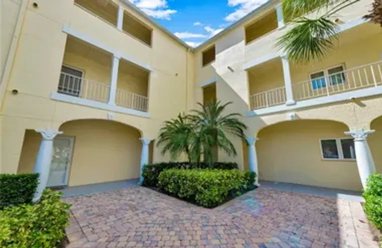 5065 HARMONY CIR 105, VERO BEACH, FL, 32..., Vero Beach, FL 32967