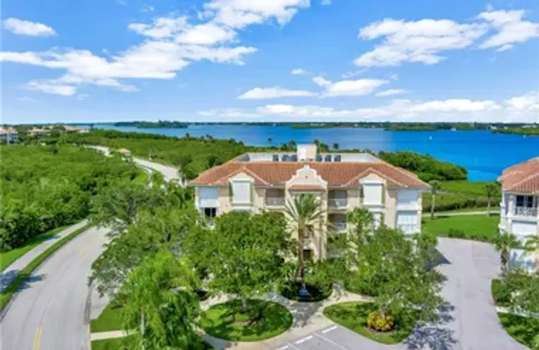 4878 S HARBOR DR 301, VERO BEACH, FL, 32..., Vero Beach, FL 32967