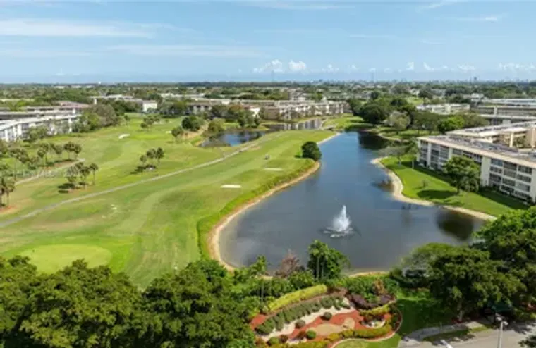 2201 LUCAYA BND M2, COCONUT CREEK, FL, 3..., Coconut Creek, FL 33066