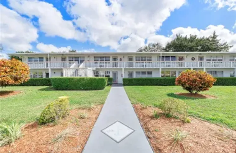 143 OAKRIDGE J 143, DEERFIELD BEACH, FL,..., Deerfield Beach, FL 33442