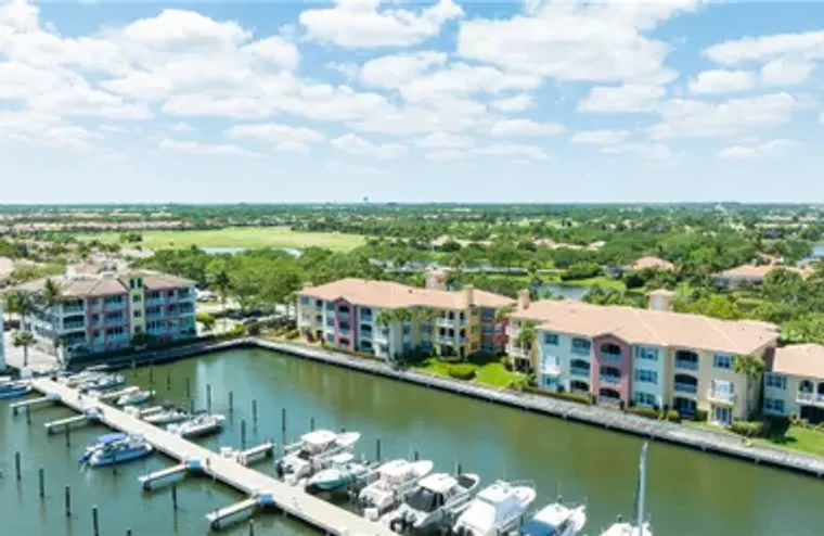 5520 N HARBOR VILLAGE DR APT 203, VERO B..., Vero Beach, FL 32967