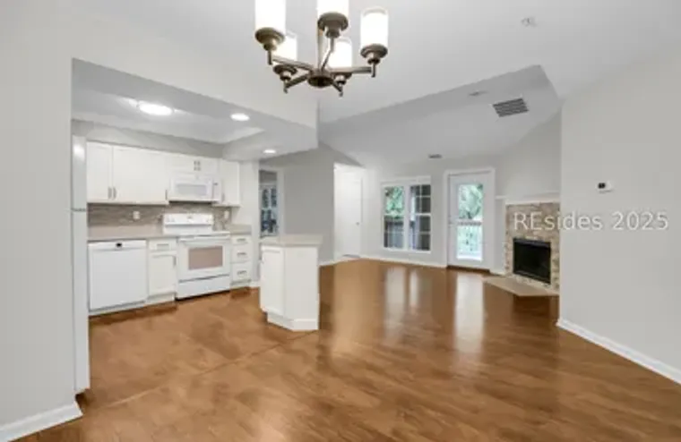 380 MARSHLAND RD D34, HILTON HEAD ISLAND..., Hilton Head Island, SC 29926