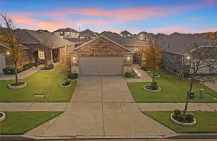 804 FREEDOM LN, AUBREY, TX, 76227, Aubrey, TX 76227