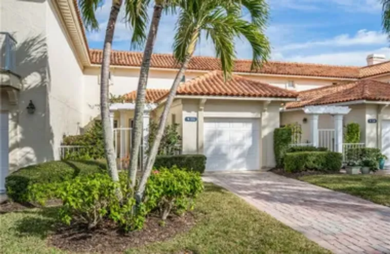 5152 SAINT DAVIDS DR # 1, VERO BEACH, FL..., Vero Beach, FL 32967