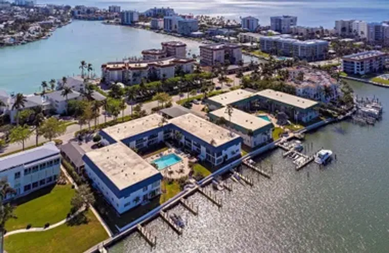 333 HARBOUR DR 108, NAPLES, FL, 34103, Naples, FL 34103