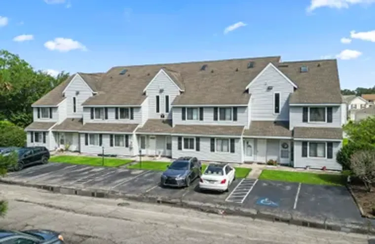 500 FAIRWAY VILLAGE DR J-7, MYRTLE BEACH..., Myrtle Beach, SC 29588