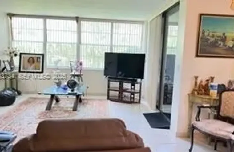 1400 SAINT CHARLES PL L4, PEMBROKE PINES..., Pembroke Pines, FL 33026