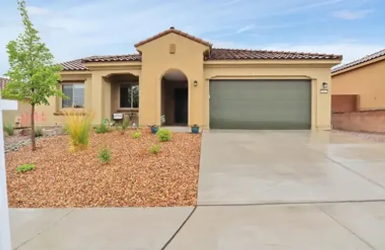 9212 CRYSTAL CREEK LN NW, ALBUQUERQUE, N..., Albuquerque, NM 87120