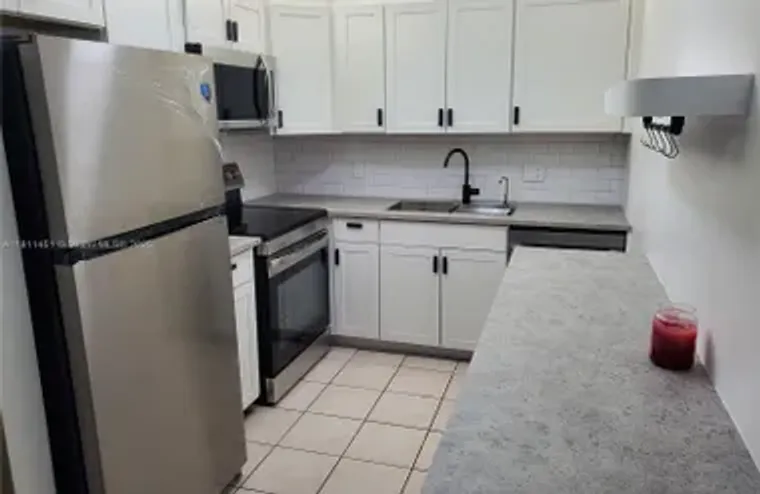 800 SW 131ST AVE 113F, PEMBROKE PINES, F..., Pembroke Pines, FL 33027