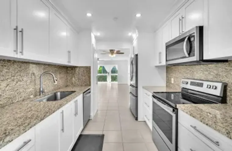 701 SW 142ND AVE 414S, PEMBROKE PINES, F..., Pembroke Pines, FL 33027