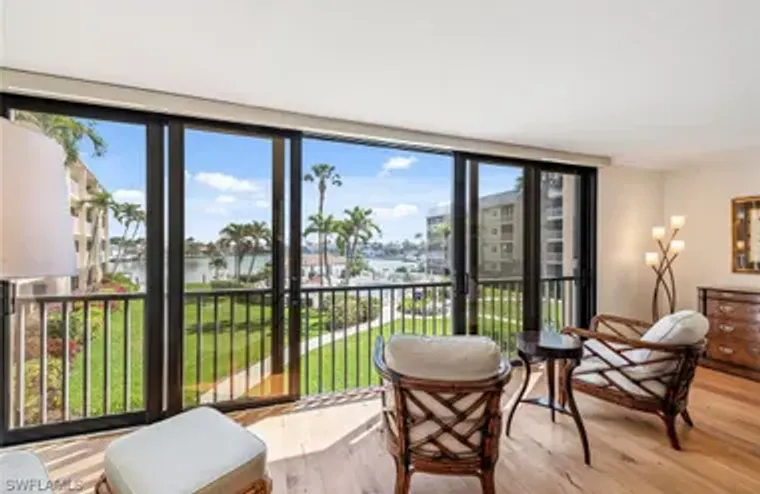 3000 GULF SHORE BLVD 207, NAPLES, FL, 34..., Naples, FL 34103