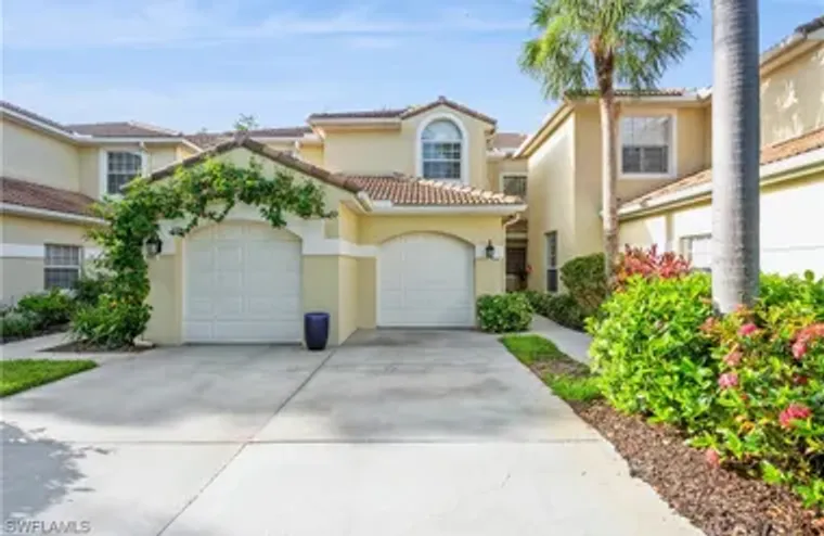 74 SILVER OAKS CIR APT 9202, NAPLES, FL,..., Naples, FL 34119