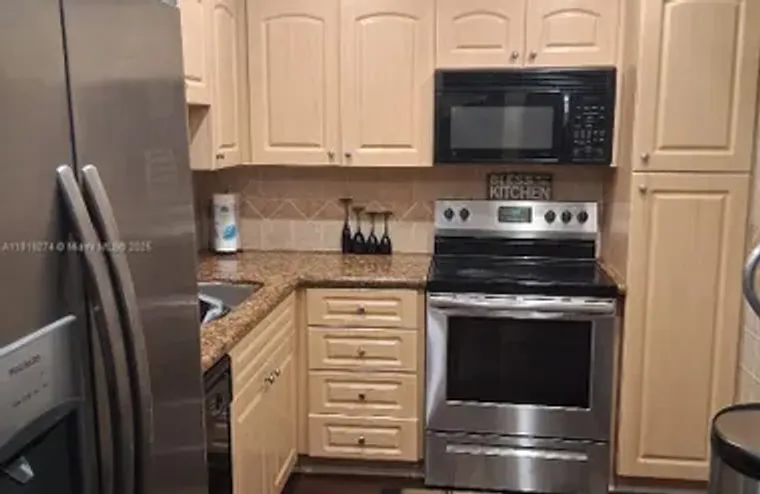 1000 SAINT CHARLES PL L2, PEMBROKE PINES..., Pembroke Pines, FL 33026