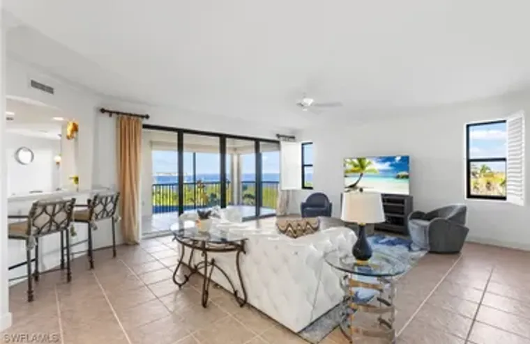11600 COURT OF PALMS 206, FORT MYERS, FL..., Fort Myers, FL 33908