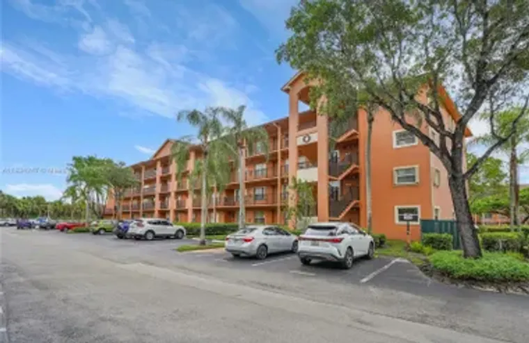 571 SW 142ND AVE 410O, PEMBROKE PINES, F..., Pembroke Pines, FL 33027