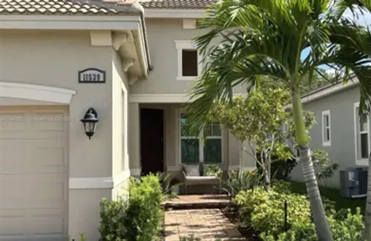 11539 SW VISCONTI WAY, PORT ST LUCIE, FL..., Port St Lucie, FL 34986