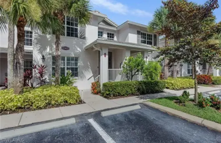 8305 WHISPER TRACE WAY 202, NAPLES, FL, ..., Naples, FL 34114