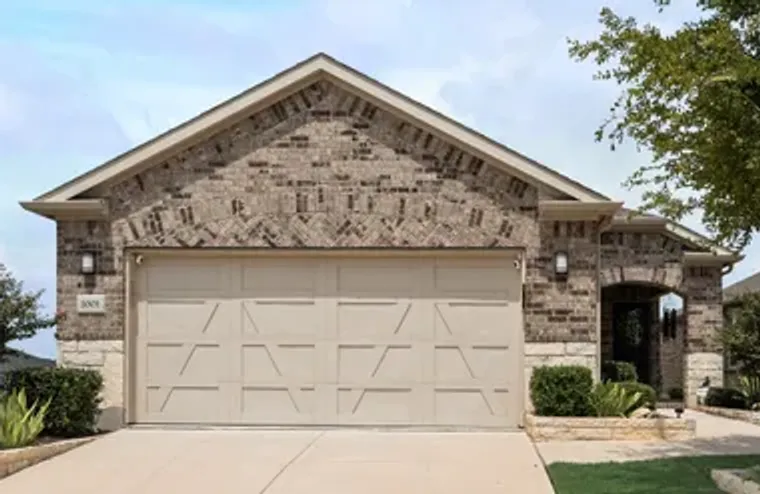 1001 MEMORIAL DR, AUBREY, TX, 76227, Aubrey, TX 76227