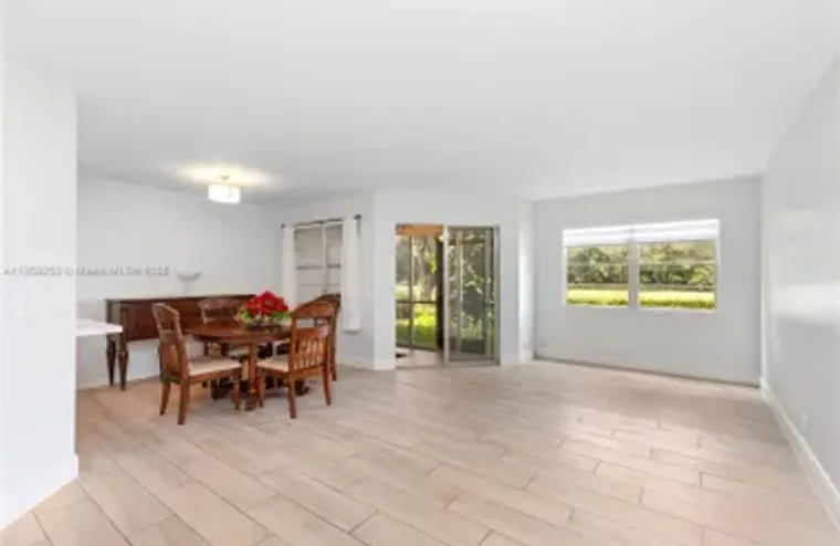 1110 SW 125TH AVE 112M, PEMBROKE PINES, ..., Pembroke Pines, FL 33027