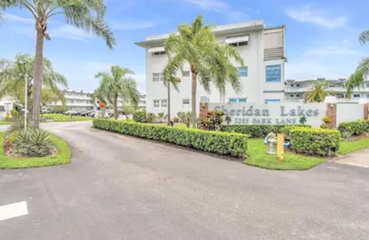 2300 PARK LN 105, HOLLYWOOD, FL, 33021, Hollywood, FL 33021