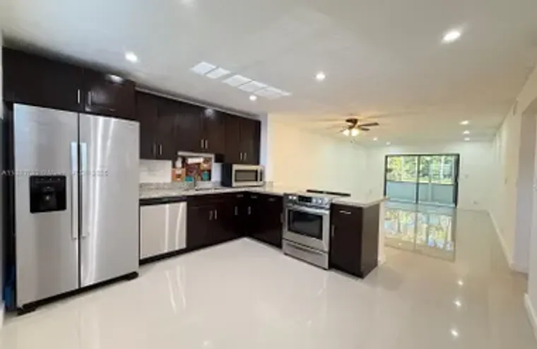 6095 N SABAL PALM BLVD APT 103, TAMARAC,..., Tamarac, FL 33319