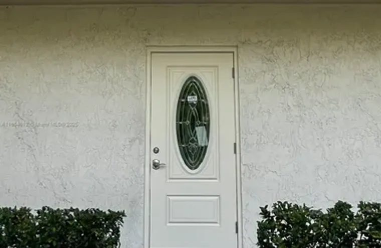 111 S HOLLYBROOK DR APT 107, PEMBROKE PI..., Pembroke Pines, FL 33025