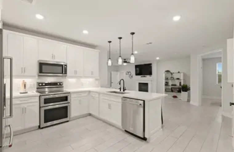 6804 WESTVIEW DR APT 1307, HOUSTON, TX, ..., Houston, TX 77055