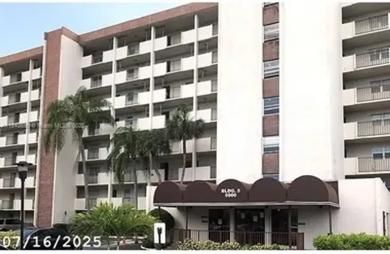 5900 NW 44TH ST 701, LAUDERHILL, FL, 333..., Lauderhill, FL 33319